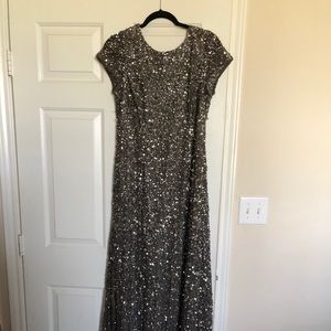 Adrianna Papell gown